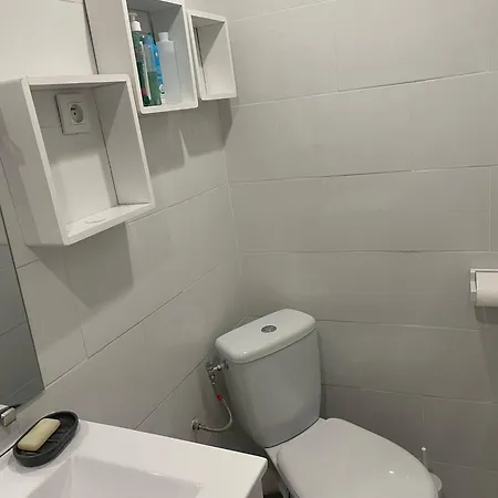 Appartamento 2 Pièces à 5 Mn De La N3 *