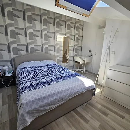 Apartment 2 Pieces A 5 Mn De La N3 Saint-Laurent-du-Var